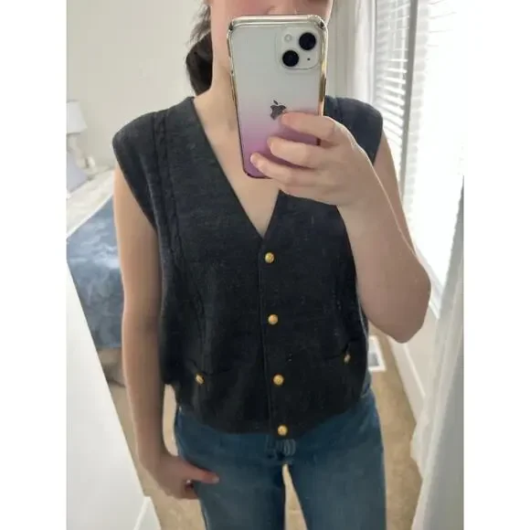 Vintage Sag Harbour dark grey gold button v neck sweater vest sz M-L - Picture 2 of 8